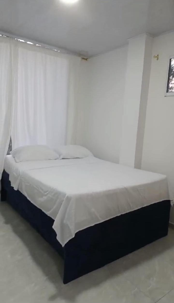 Hostal Javi Santa Marta  Bagian luar foto
